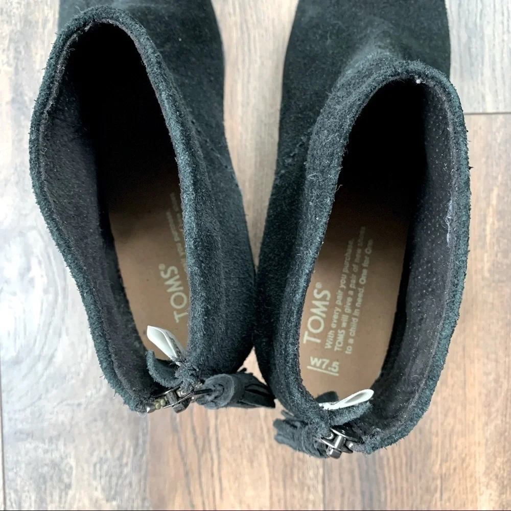 Toms Leila Suede Heeled Black Boots